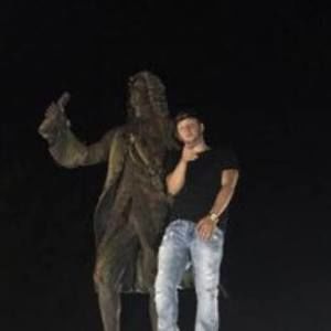 Meet your Posher, Blake